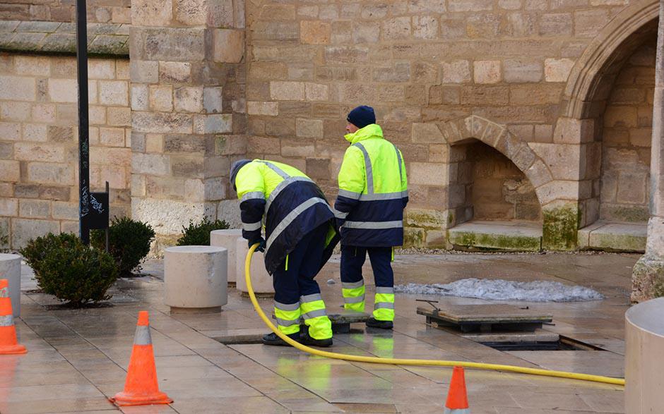 déboucher canalisations wc Achères